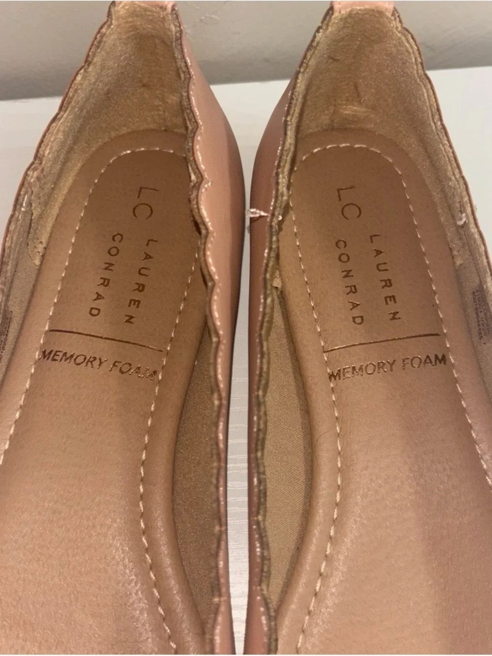 LC Lauren Conrad Blush Scalloped Ballet Flats